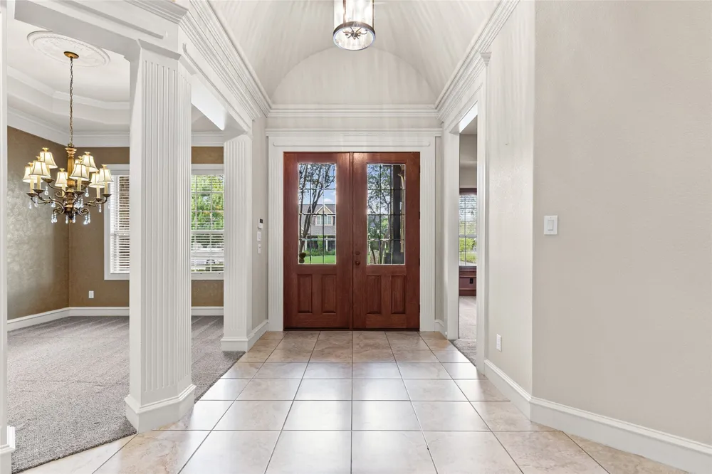 2007 Creekview Drive Commerce, TX 75428