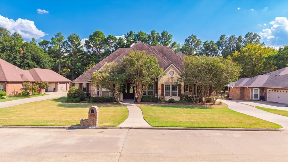 2007 Creekview Drive Commerce, TX 75428