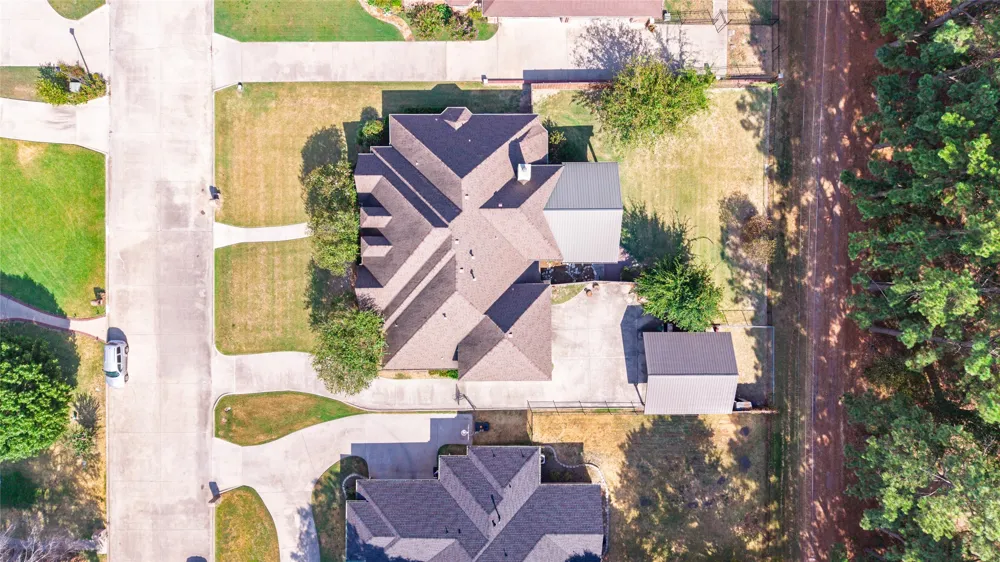 2007 Creekview Drive Commerce, TX 75428