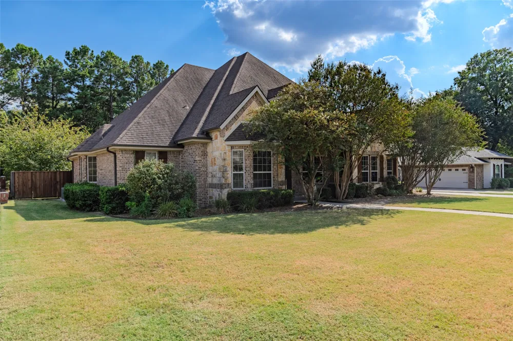 2007 Creekview Drive Commerce, TX 75428