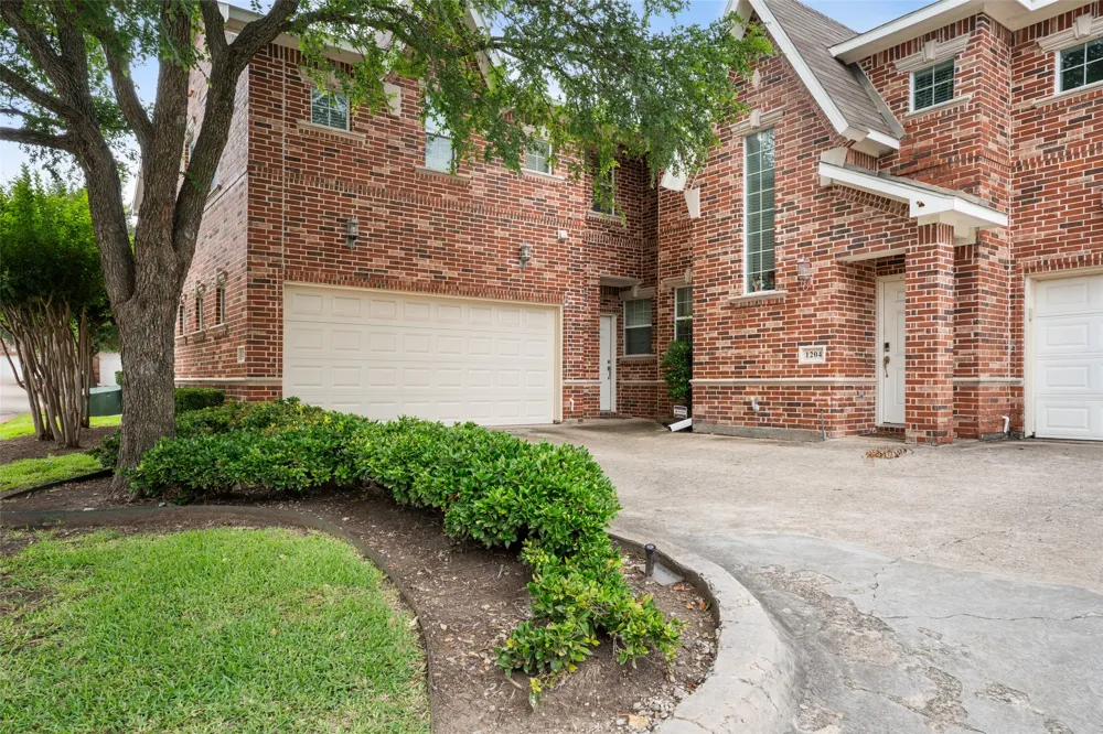 706 S Jupiter Road #1202 Allen, TX 75002