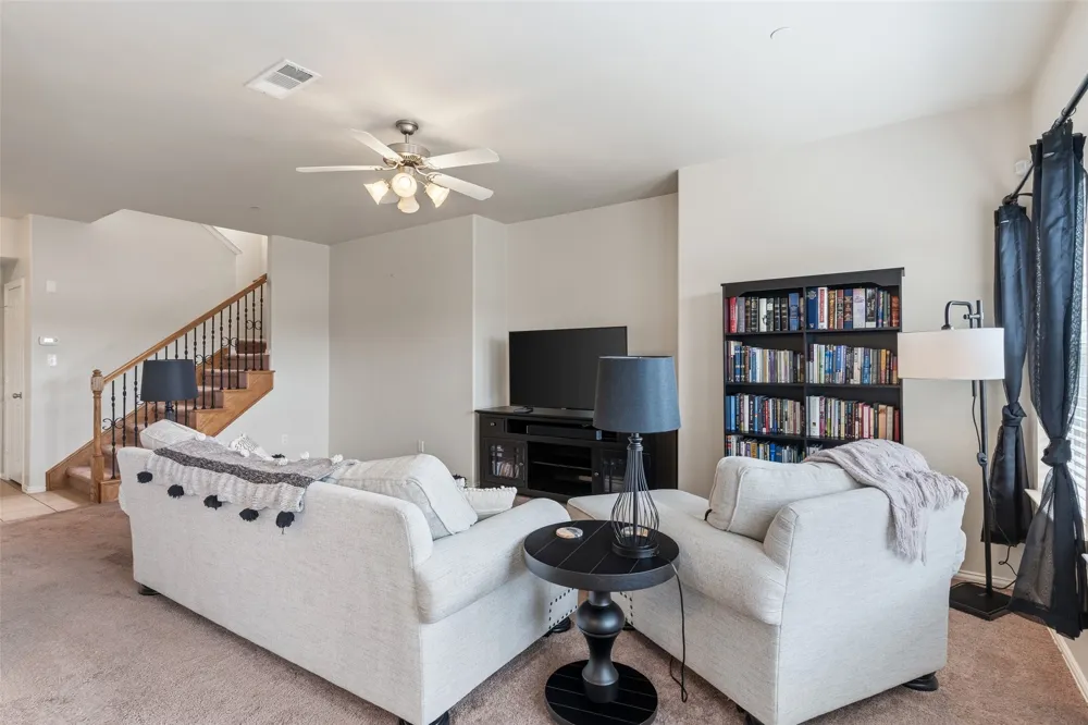 706 S Jupiter Road #1202 Allen, TX 75002