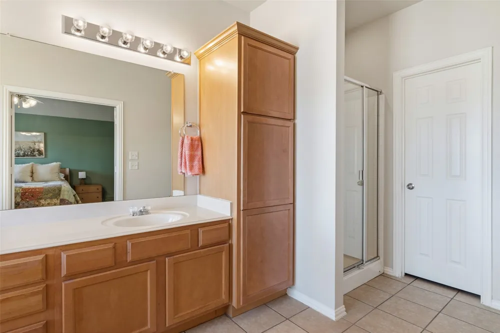 706 S Jupiter Road #1202 Allen, TX 75002