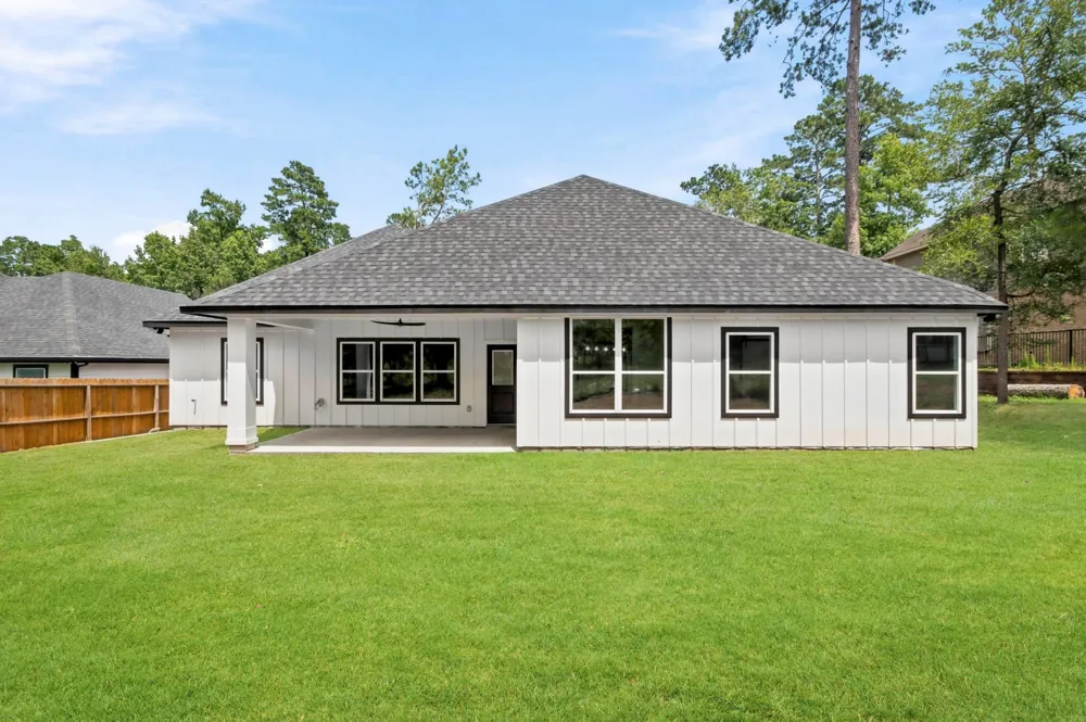 12170 Mustang Avenue Willis, TX 77378
