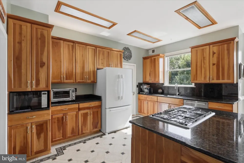 2545 MULLINIX MILL ROAD Mount Airy, MD 21771