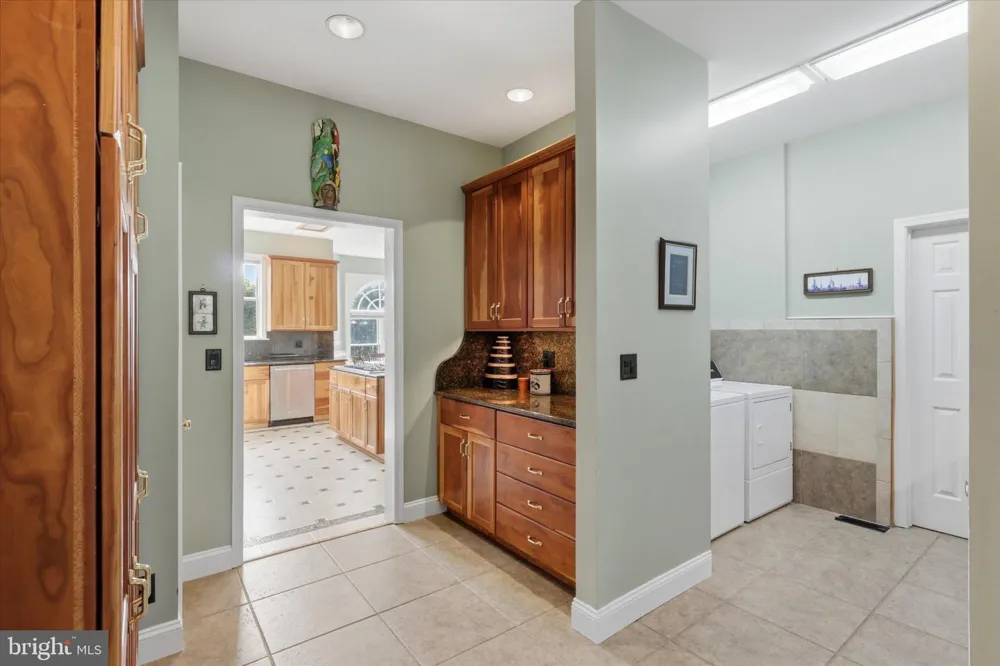 2545 MULLINIX MILL ROAD Mount Airy, MD 21771