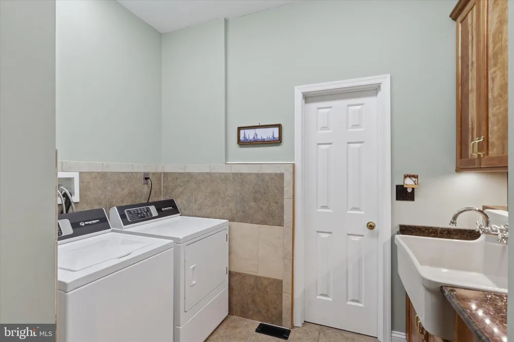 2545 MULLINIX MILL ROAD Mount Airy, MD 21771