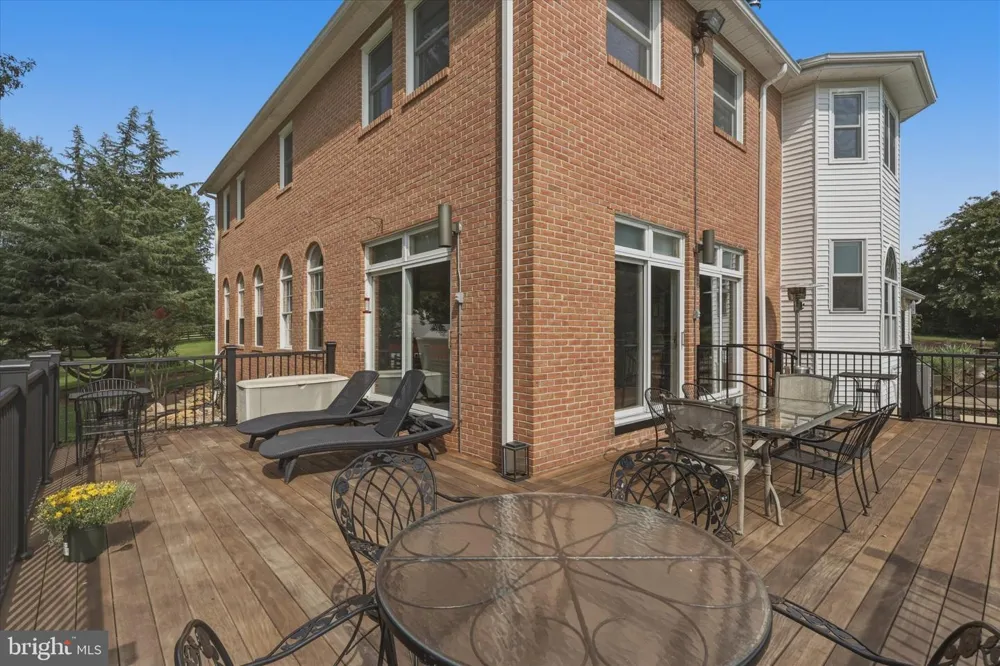 2545 MULLINIX MILL ROAD Mount Airy, MD 21771