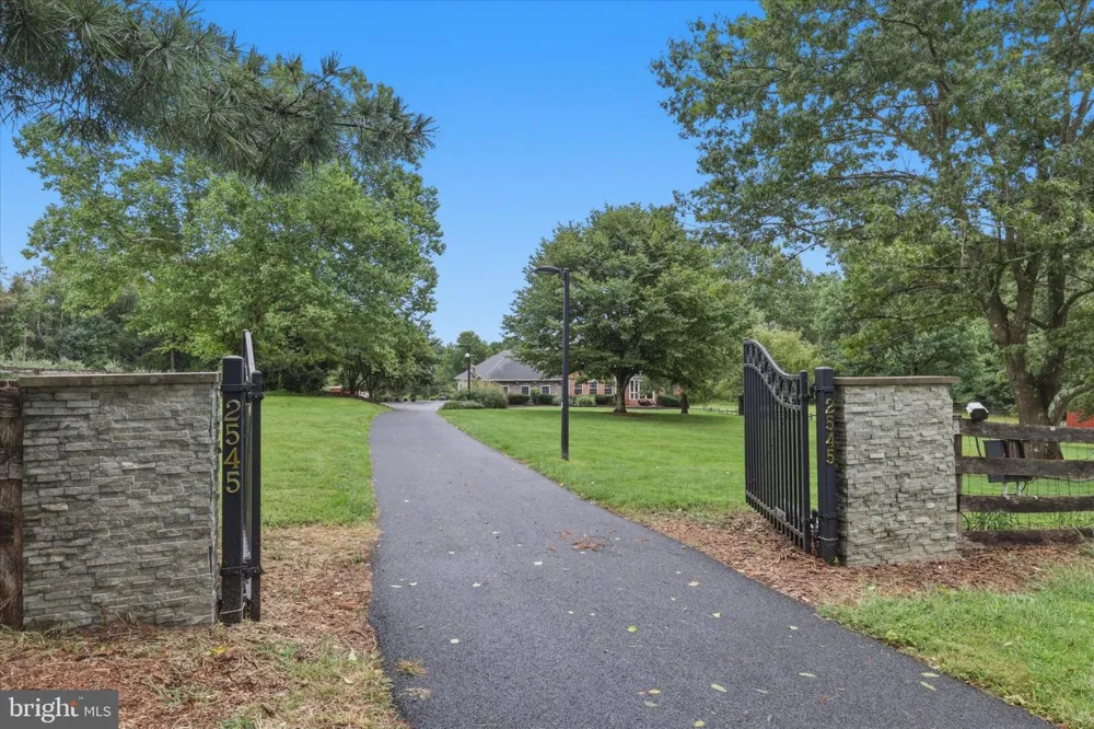 2545 MULLINIX MILL ROAD Mount Airy, MD 21771