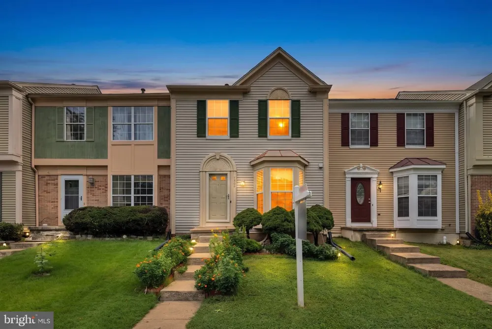7809 REBEL WALK DRIVE Manassas, VA 20109
