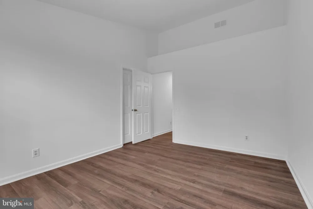 7809 REBEL WALK DRIVE Manassas, VA 20109