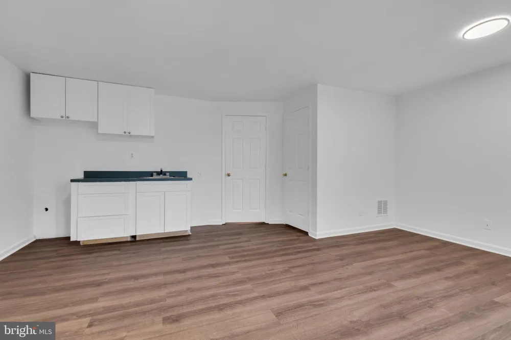 7809 REBEL WALK DRIVE Manassas, VA 20109