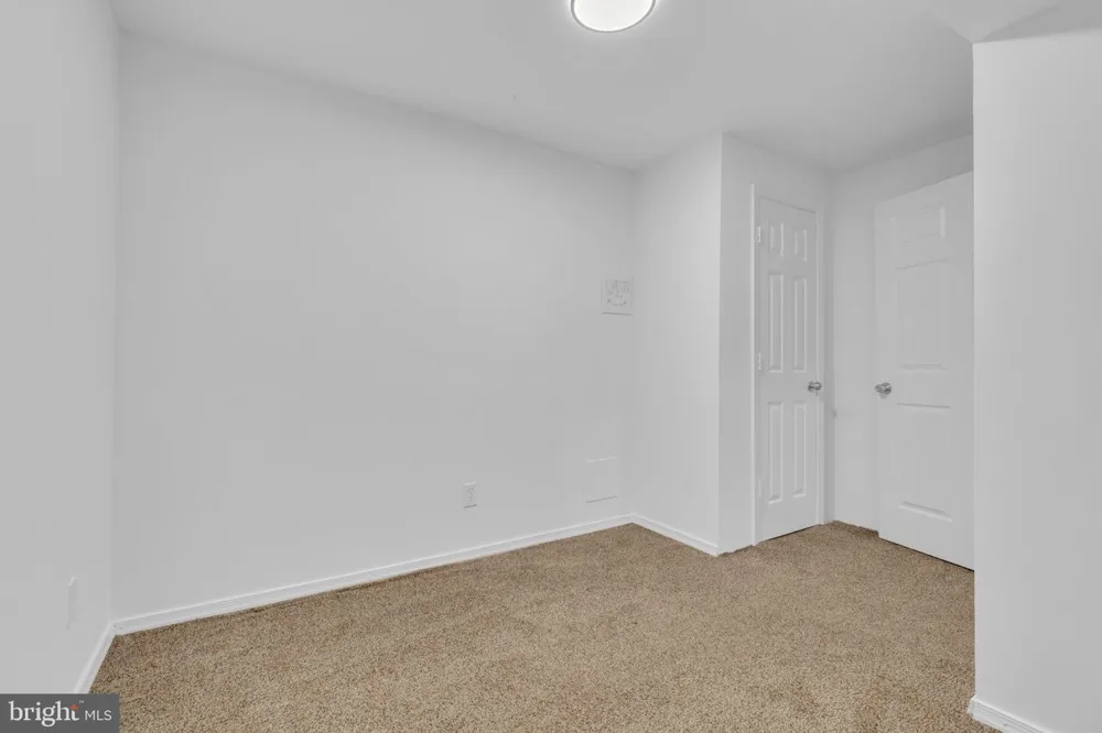 7809 REBEL WALK DRIVE Manassas, VA 20109
