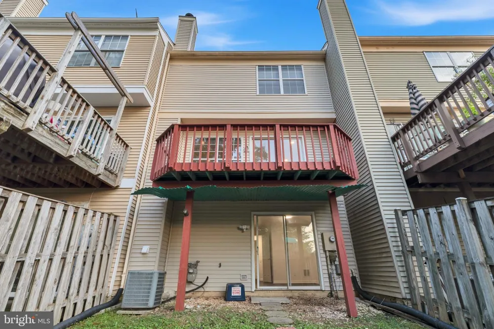 7809 REBEL WALK DRIVE Manassas, VA 20109