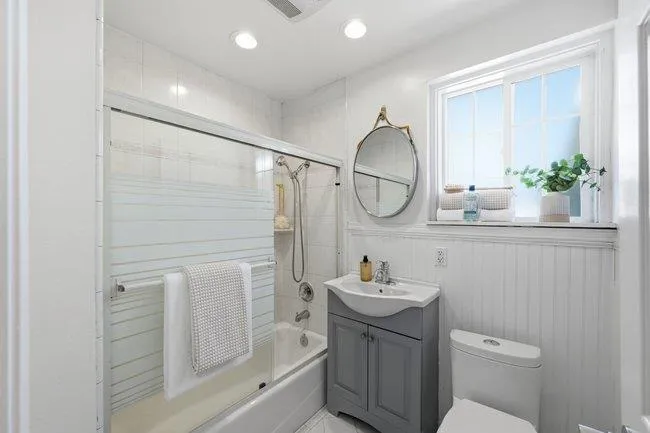 2766 Bristol Way Redwood City, CA 94061