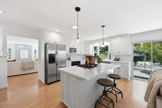 2766 Bristol Way Redwood City, CA 94061