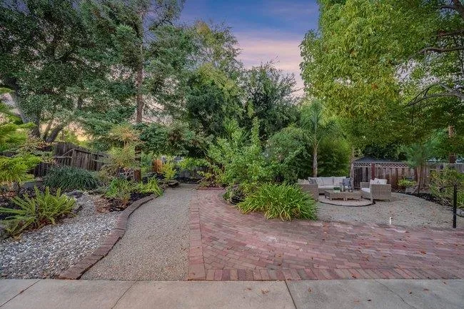2766 Bristol Way Redwood City, CA 94061