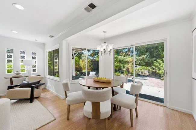 2766 Bristol Way Redwood City, CA 94061