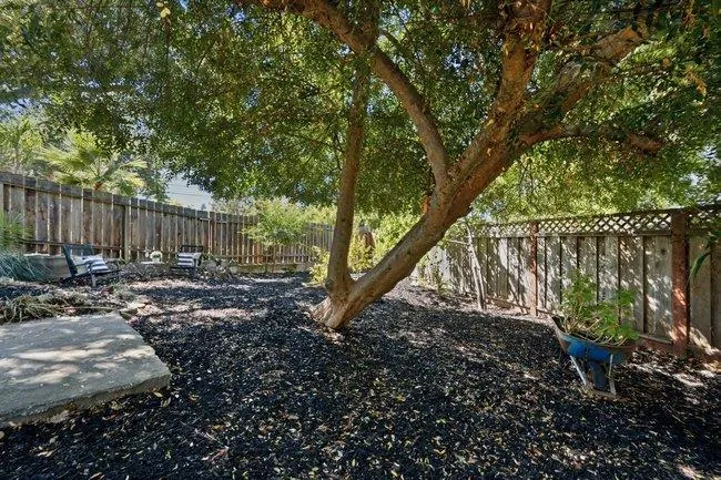 2766 Bristol Way Redwood City, CA 94061