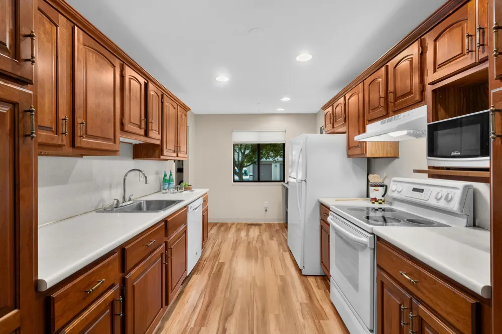 3747 Cedaridge Road Kalamazoo, MI 49008