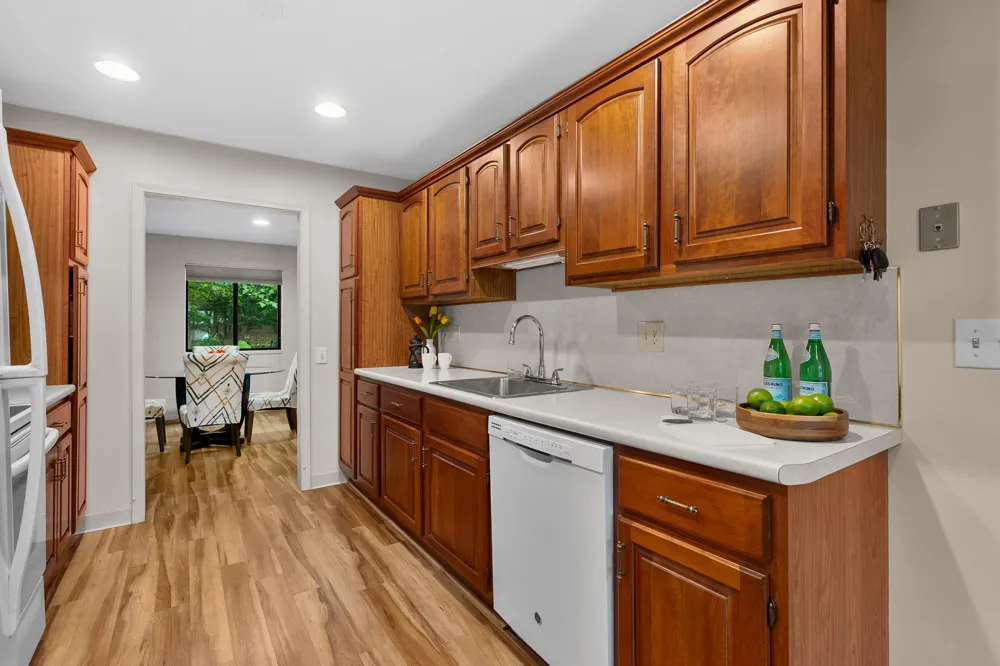3747 Cedaridge Road Kalamazoo, MI 49008