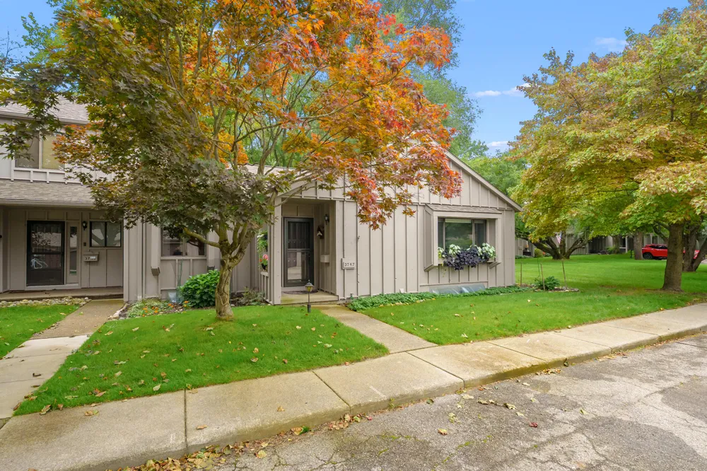 3747 Cedaridge Road Kalamazoo, MI 49008