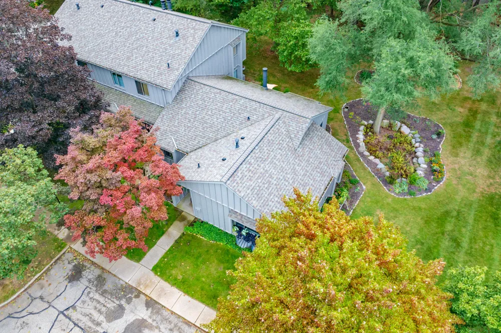 3747 Cedaridge Road Kalamazoo, MI 49008