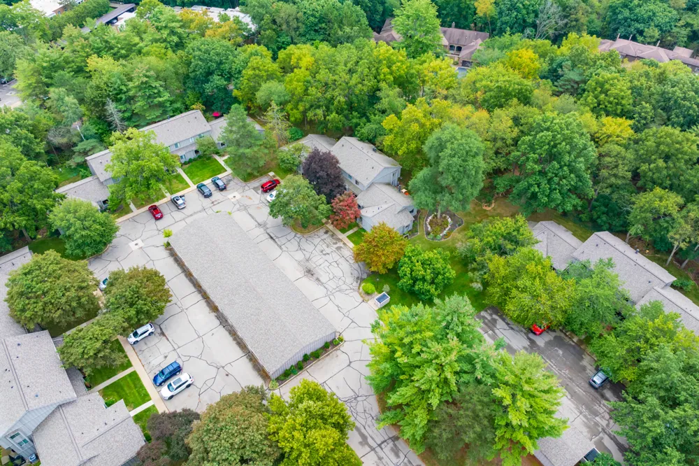 3747 Cedaridge Road Kalamazoo, MI 49008