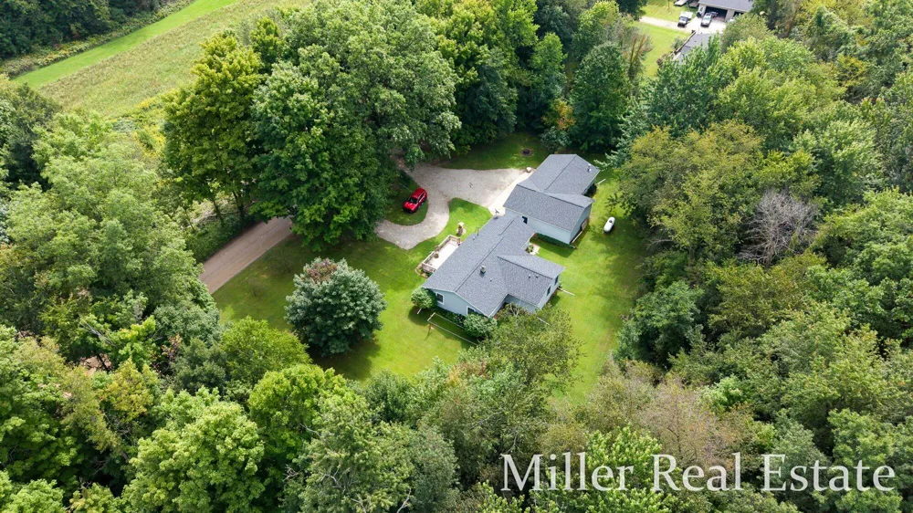 4695 Farrel Road Hastings, MI 49058