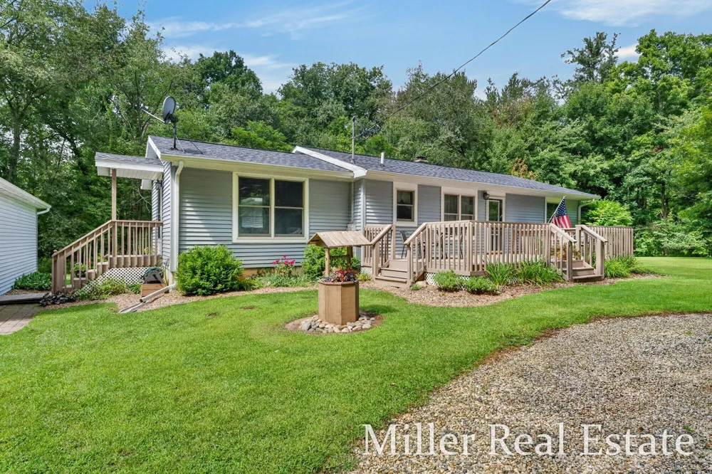 4695 Farrel Road Hastings, MI 49058