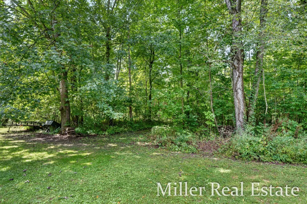 4695 Farrel Road Hastings, MI 49058