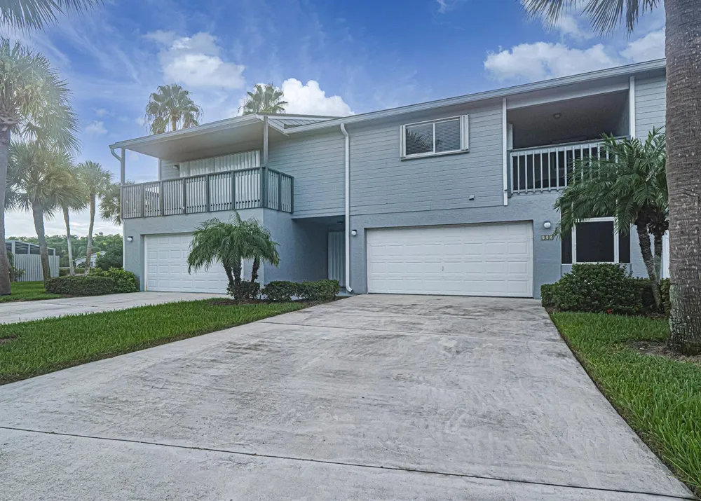 4949 HIGHWAY A1A #152 Hutchinson Island, FL 34949