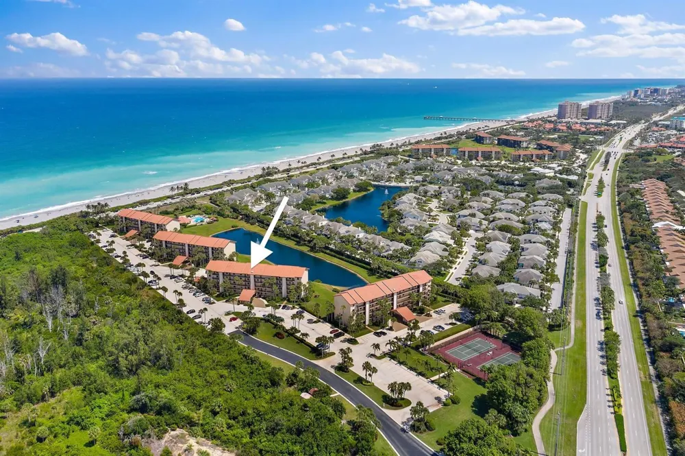 301 Ocean Bluffs Boulevard #202 Jupiter, FL 33477