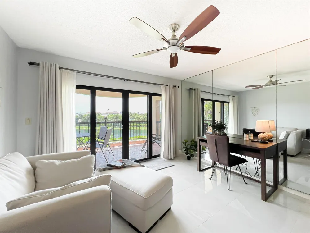 301 Ocean Bluffs Boulevard #202 Jupiter, FL 33477