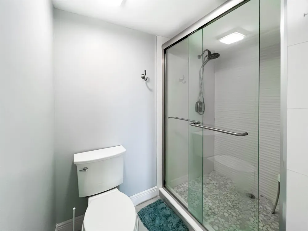301 Ocean Bluffs Boulevard #202 Jupiter, FL 33477