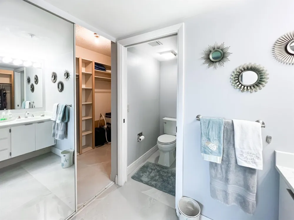 301 Ocean Bluffs Boulevard #202 Jupiter, FL 33477