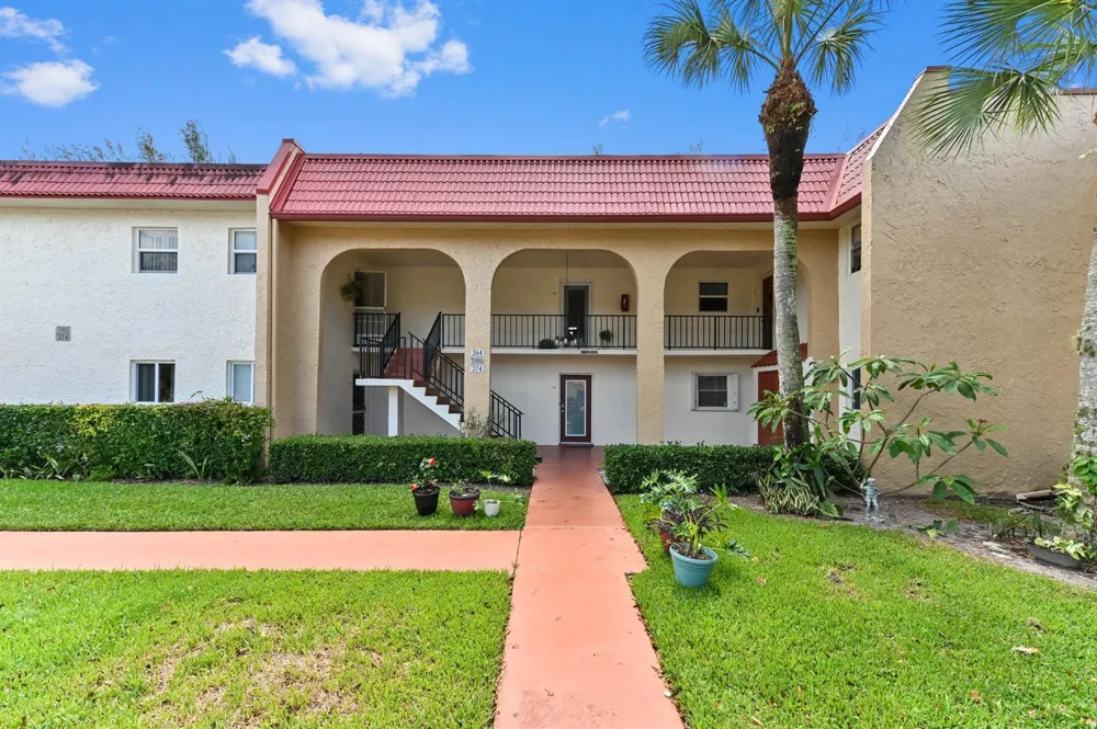 368 Lake Frances Drive #368 West Palm Beach, FL 33411