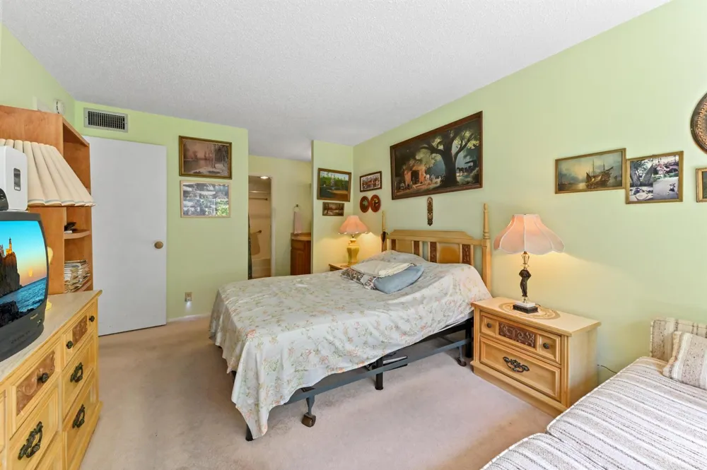 368 Lake Frances Drive #368 West Palm Beach, FL 33411