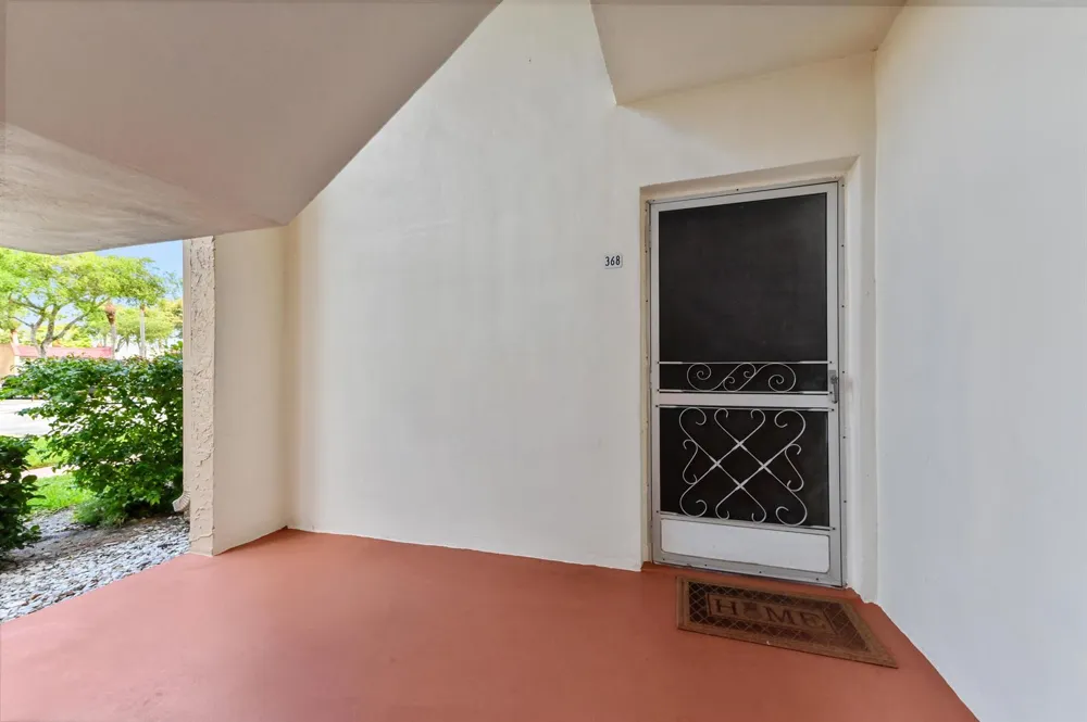 368 Lake Frances Drive #368 West Palm Beach, FL 33411