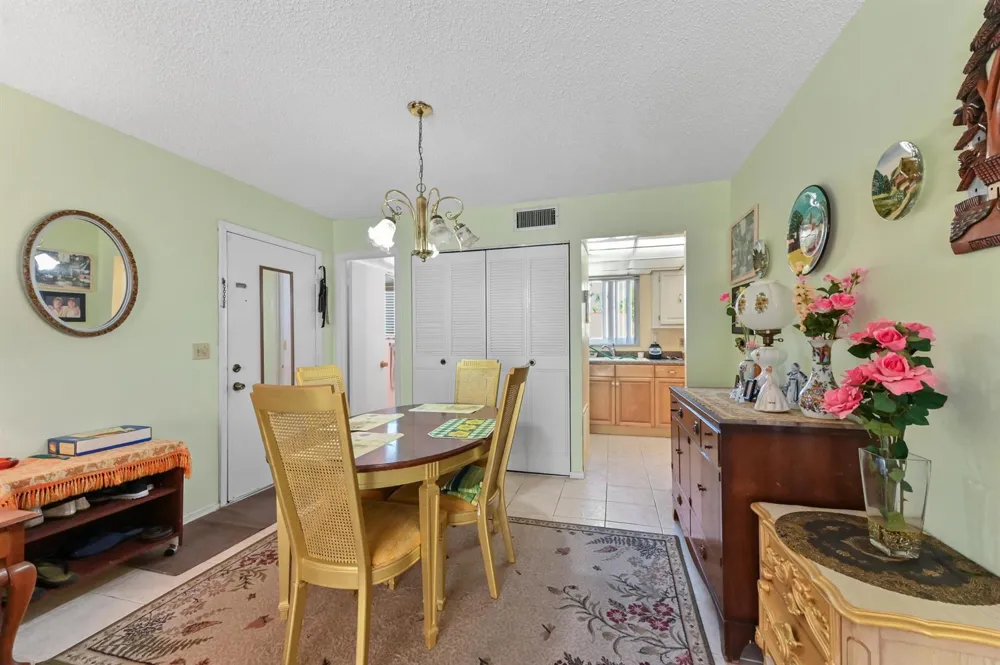 368 Lake Frances Drive #368 West Palm Beach, FL 33411