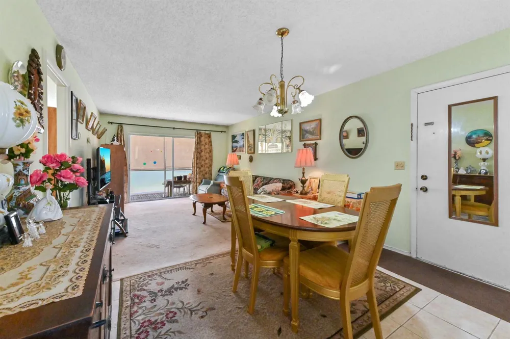 368 Lake Frances Drive #368 West Palm Beach, FL 33411