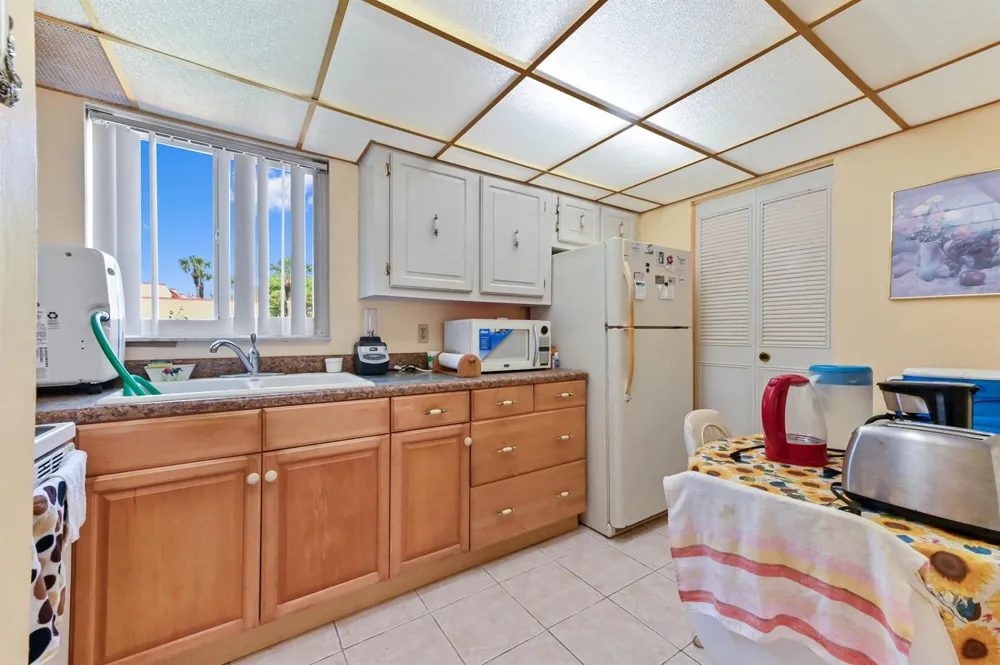 368 Lake Frances Drive #368 West Palm Beach, FL 33411
