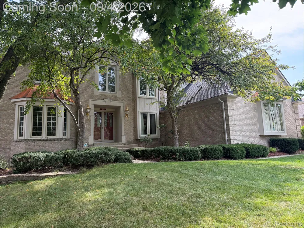 1594 Arbor Creek Drive Rochester Hills City, MI 48306