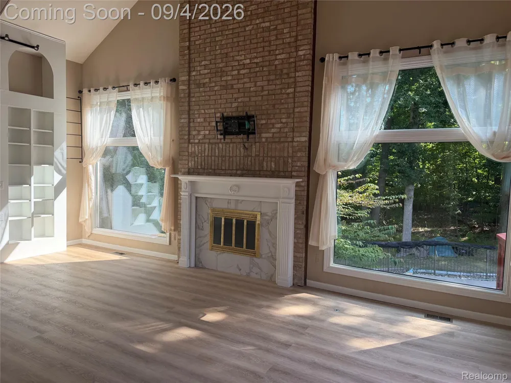 1594 Arbor Creek Drive Rochester Hills City, MI 48306