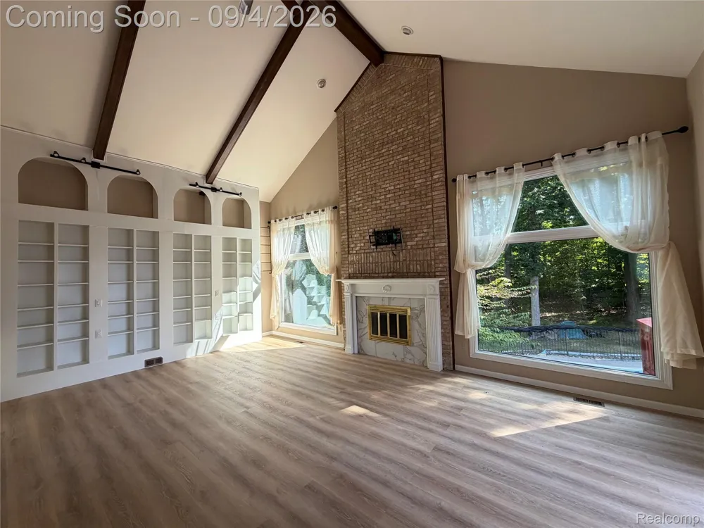 1594 Arbor Creek Drive Rochester Hills City, MI 48306
