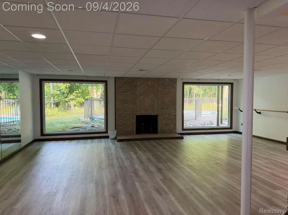 1594 Arbor Creek Drive Rochester Hills City, MI 48306