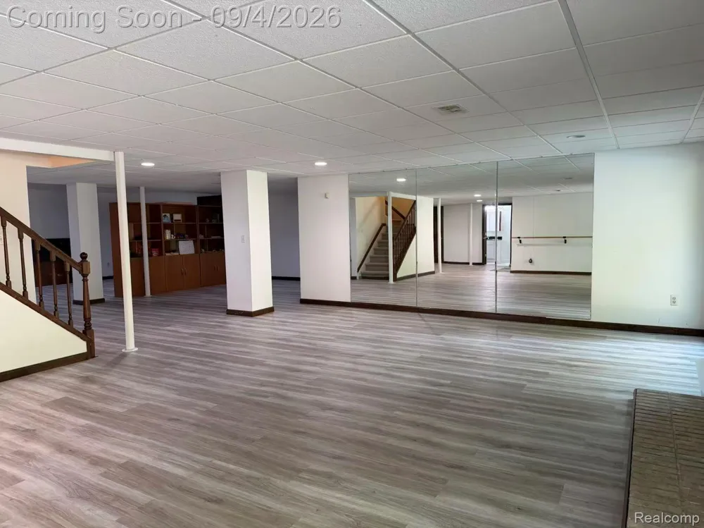 1594 Arbor Creek Drive Rochester Hills City, MI 48306