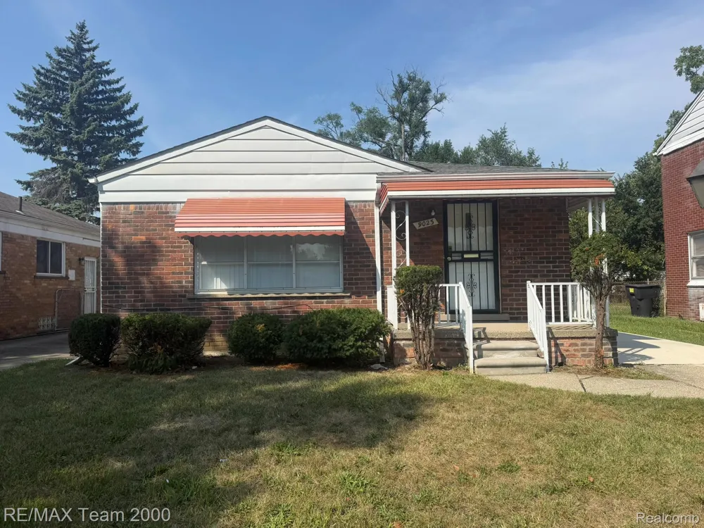 9023 Evergreen Avenue Detroit City, MI 48228