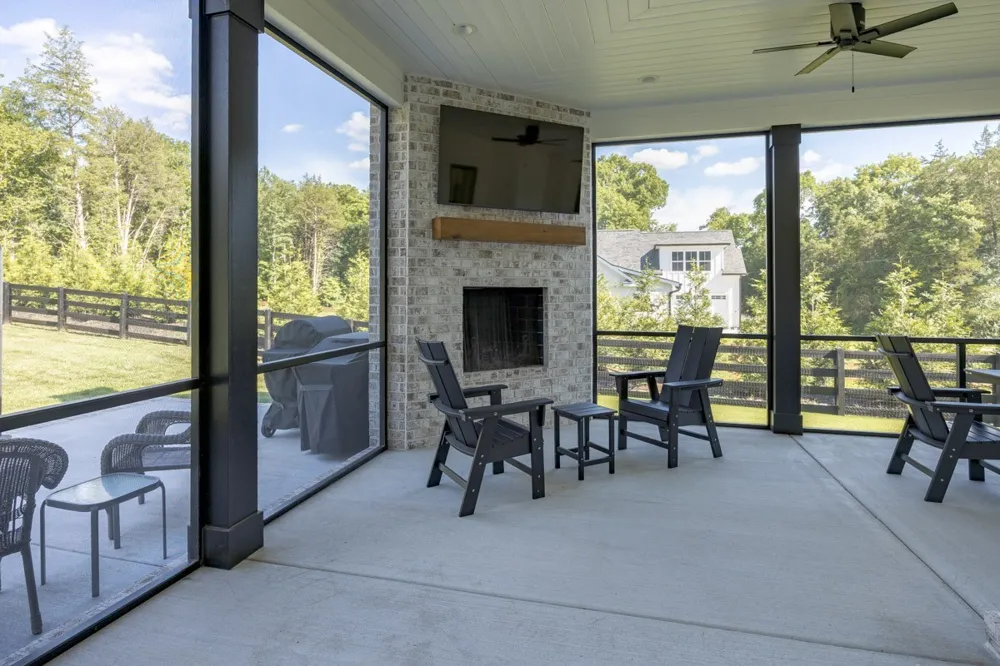 2207 Carpenter Bridge Rd Columbia, TN 38401