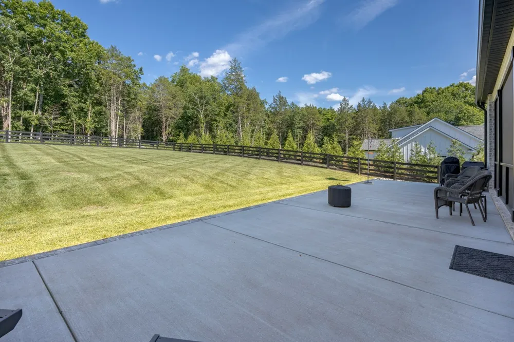 2207 Carpenter Bridge Rd Columbia, TN 38401